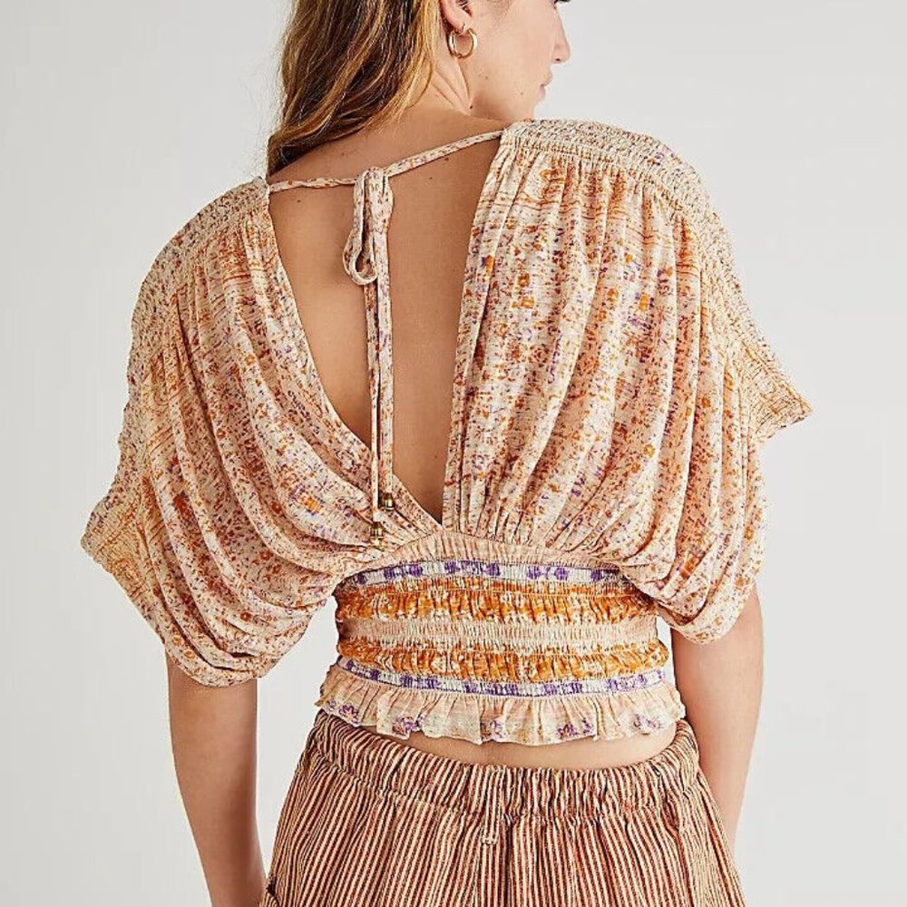 NWT Free People Next Vacation Smocked Crop Top - Picture 2 of 6